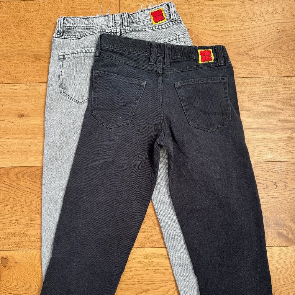 Empyre Black Loose Fit Wide Leg Youth Jeans - size 25 (2 pairs grey and black)